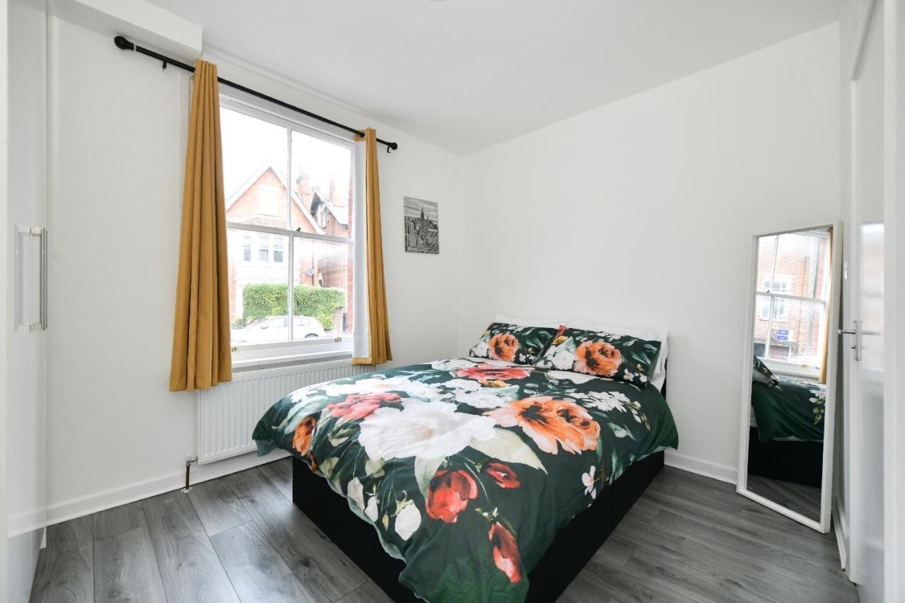 Waylen Street Suites Reading Buitenkant foto