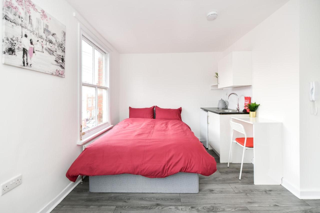 Waylen Street Suites Reading Buitenkant foto