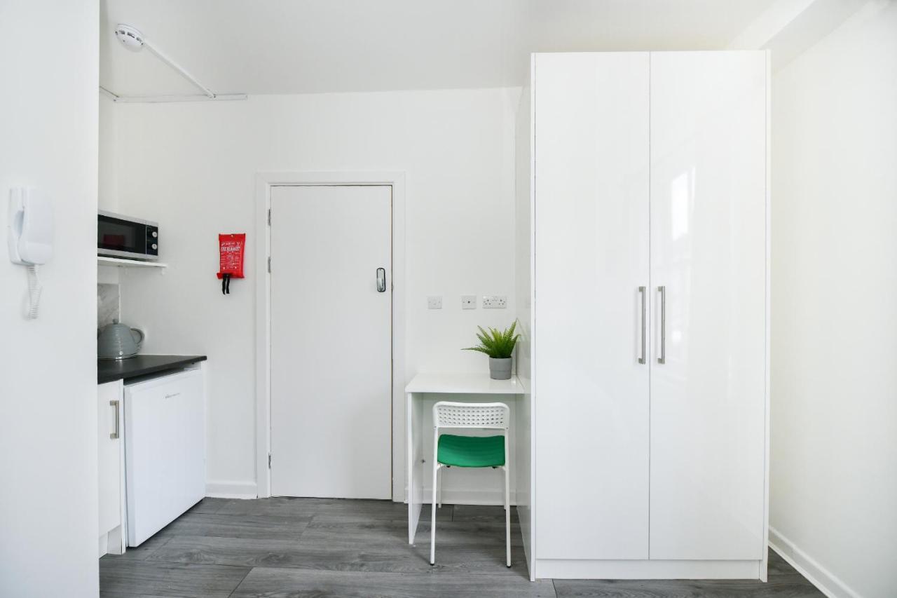 Waylen Street Suites Reading Buitenkant foto